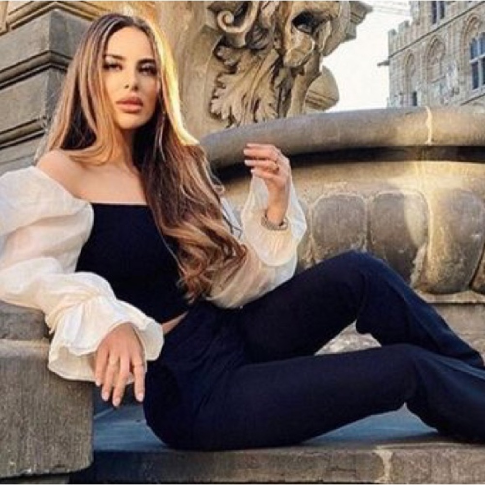 Zara Black & Cream Puff Sleeves Contrast Top